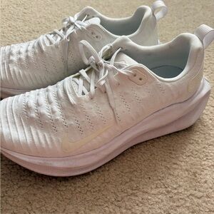 Wide Nike ReactX Infinity Run 4 size 12